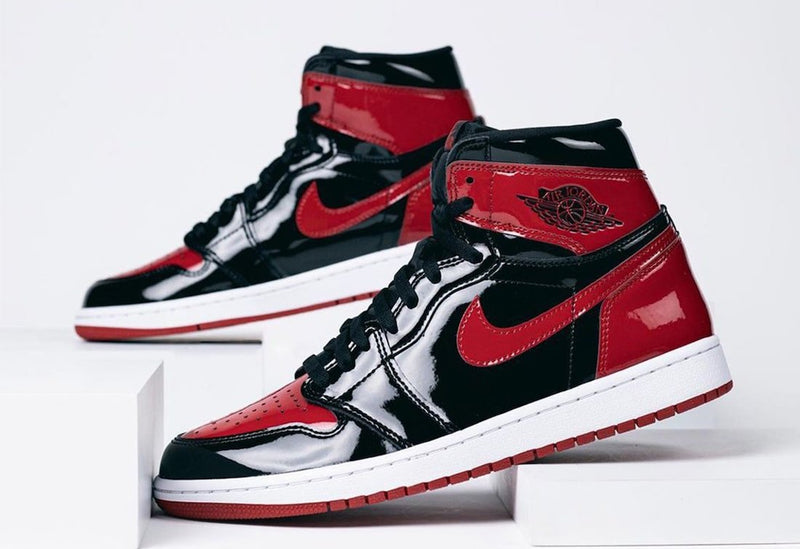 Air Jordan 1 Mid Chicago Black - Vermelho, Preto